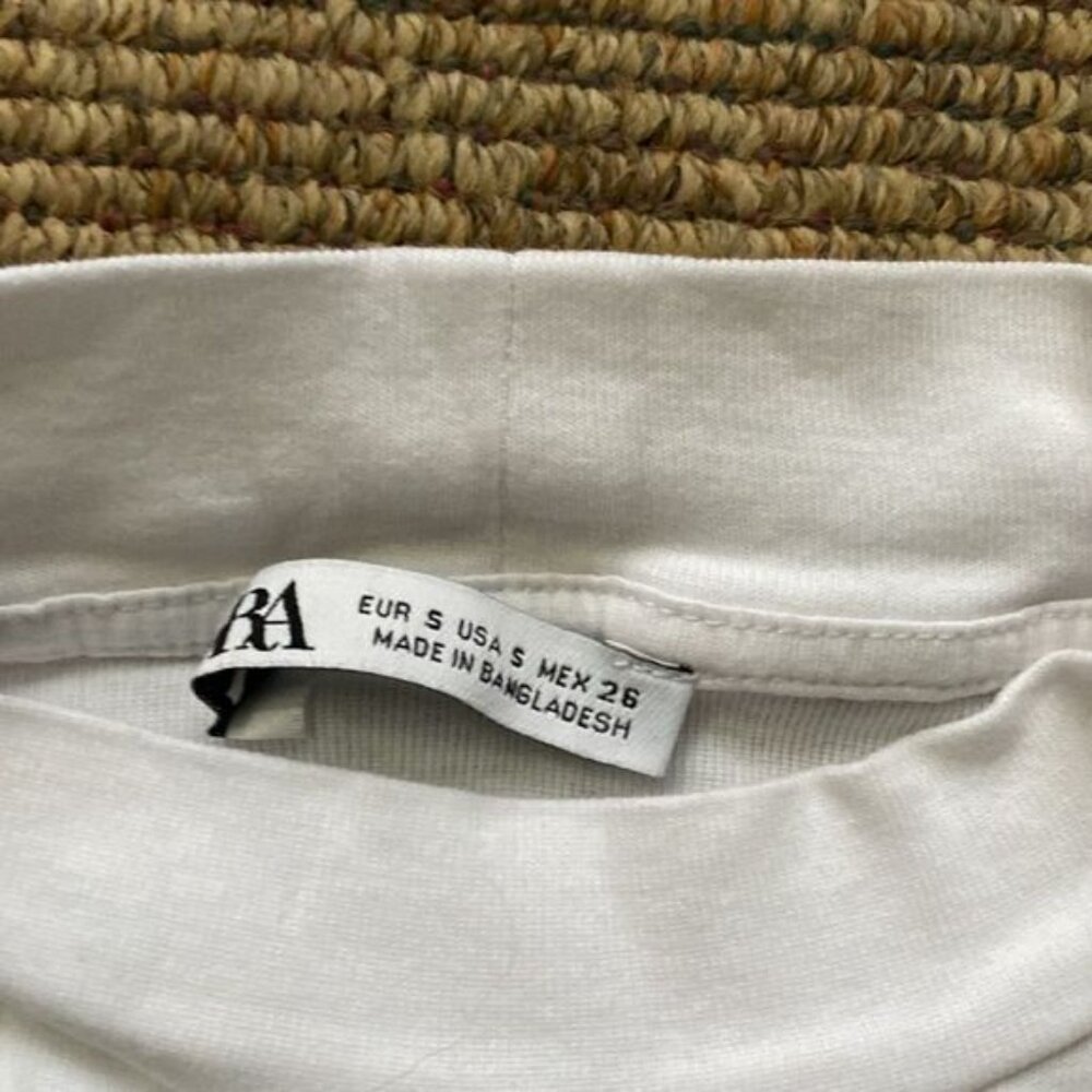 ZARA Top - Picture 2 of 3